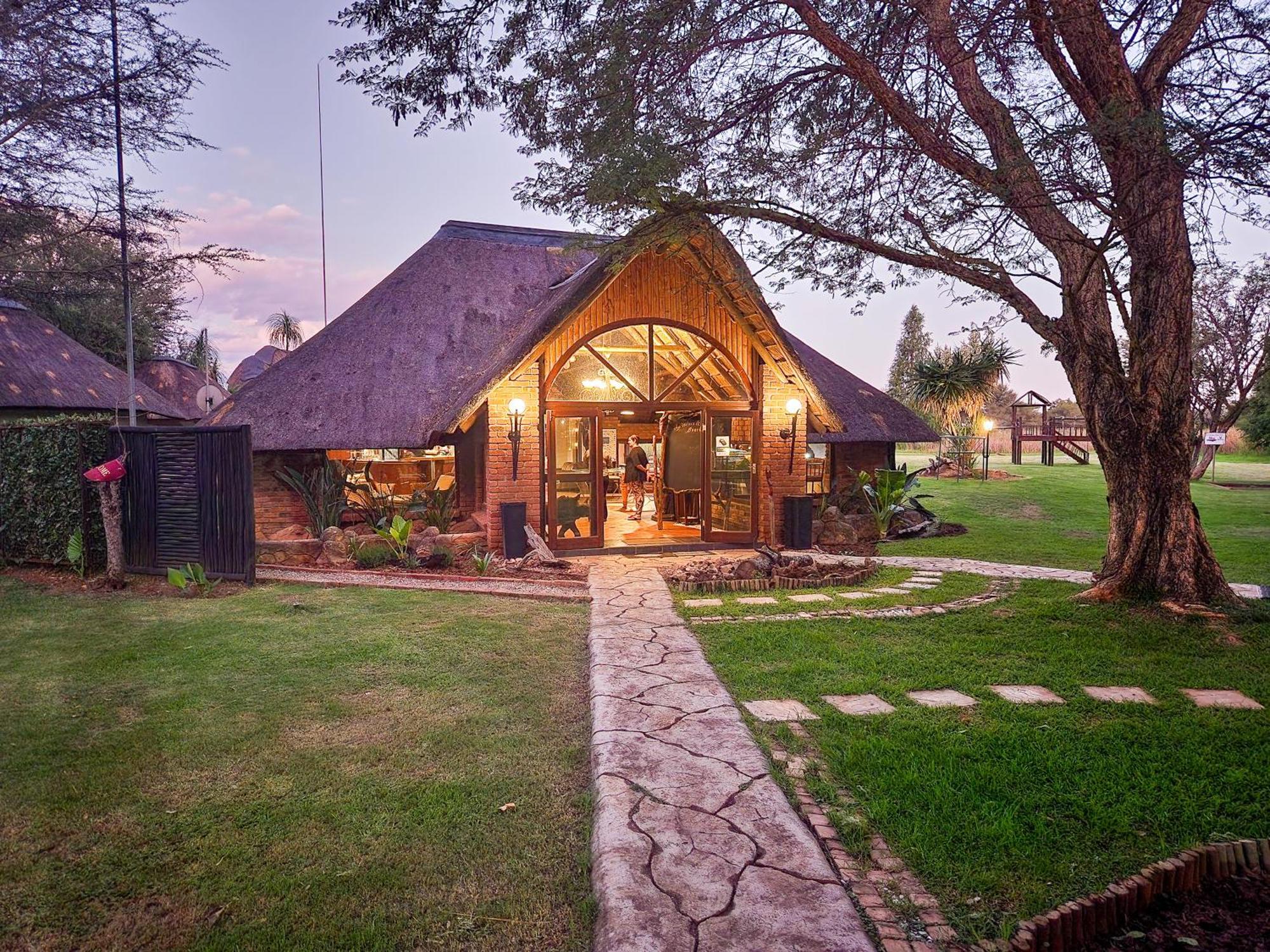 Ditholo Game Lodge Bela Bela Екстер'єр фото